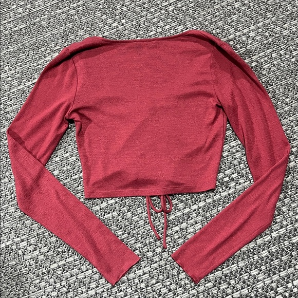 Wilfred Free | Cropped Cinched Long Sleeve - Picture 6 of 7